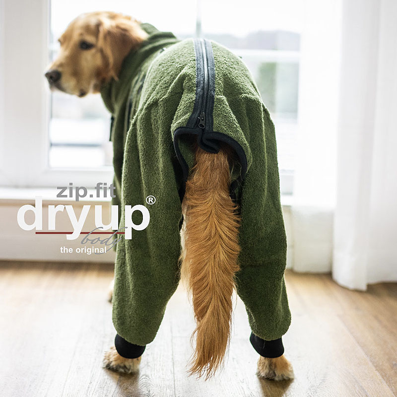 DryUp Body ZIP.FIT Hundebademantel mit Beinen in moos grün