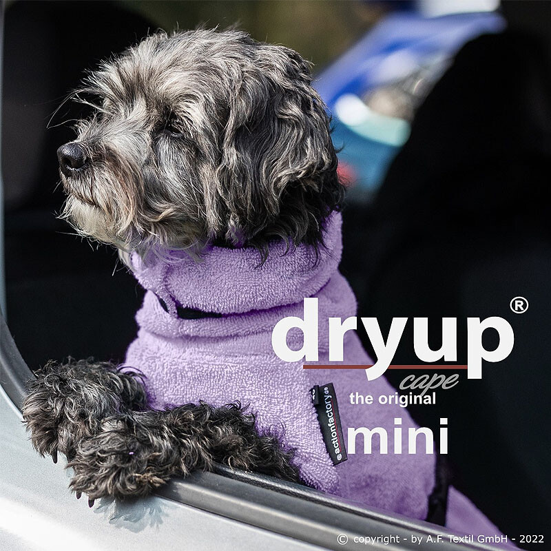 DryUp Trocken Cape Hundebademantel MINI für kleine Hunde in lavendel 35cm Rückenlänge