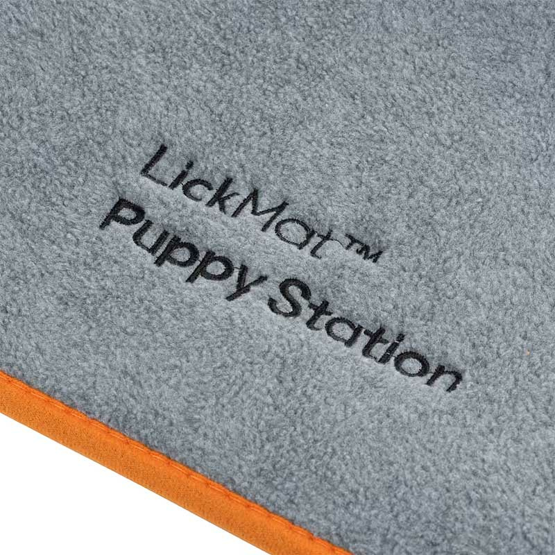 LickiMat Puppy Station Welpenmatte Schulungsmatte 72x120cm